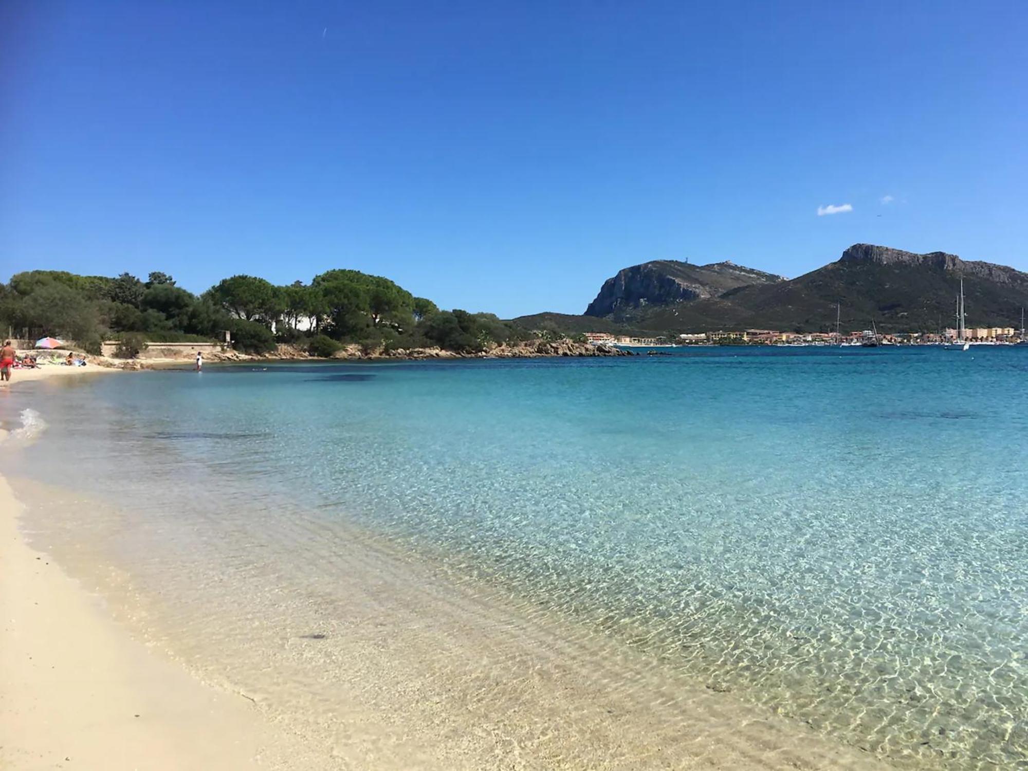 Appartamento Libeccio A 300M Dalla Spiaggia Golfo Aranci Esterno foto